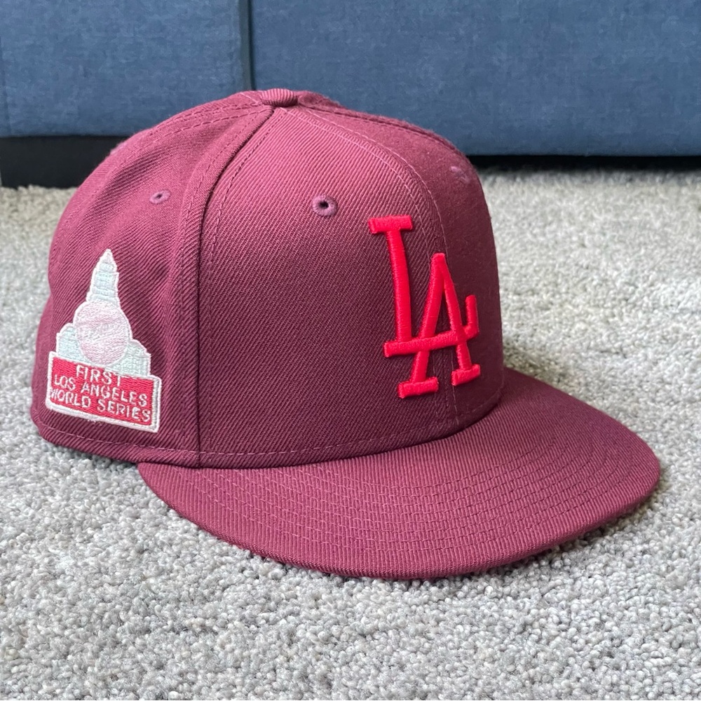 New Era Los Angeles Dodgers Fitted Hat World Series Patch Maroon Red UV 7 5/8
